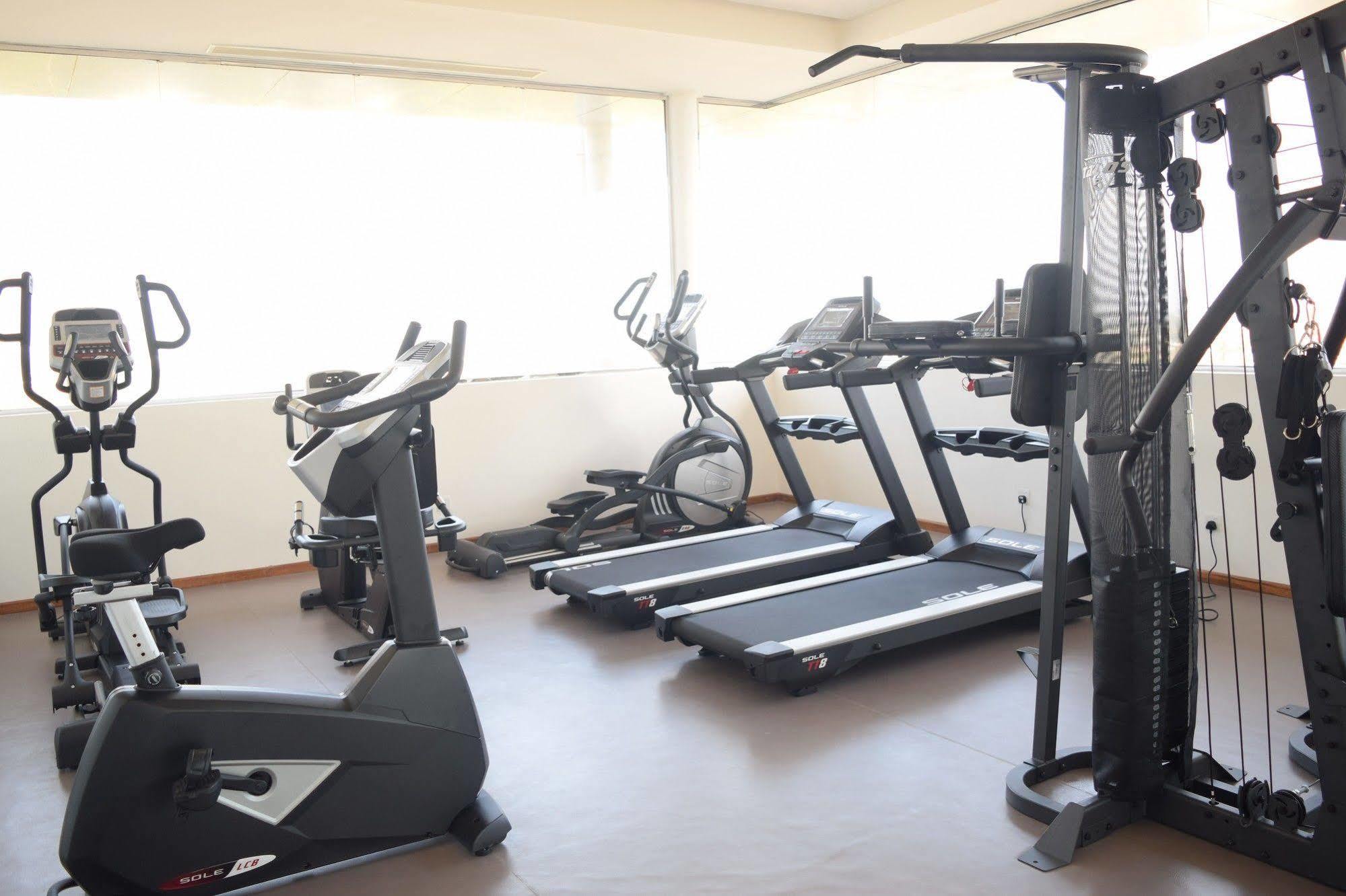 Anarva Hotel & Spa Dehiwala-Mount Lavinia Екстериор снимка